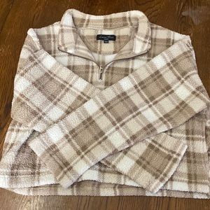 Love Tree pull over / sweater / 1/4 zip sweatshirt. Cream, tan/brown. Size med